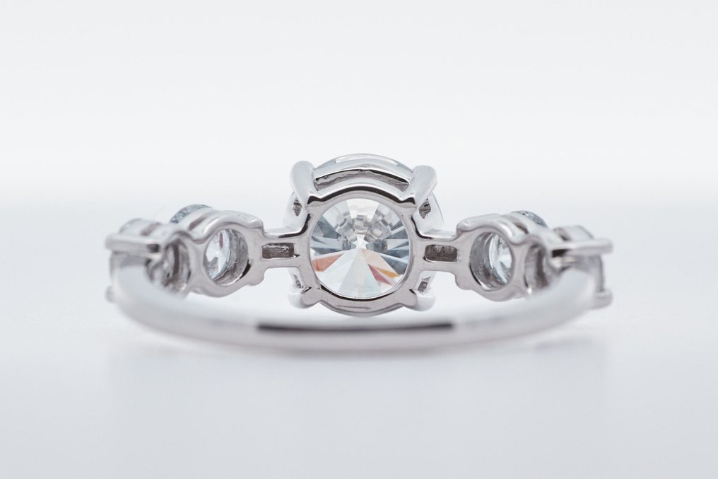 Ei pohjahintaa - Sormus - 14 kt. Valkokulta -  2.31ct. tw. Timantti (Laboratoriossa kasvatettu) - Timantti #3.2