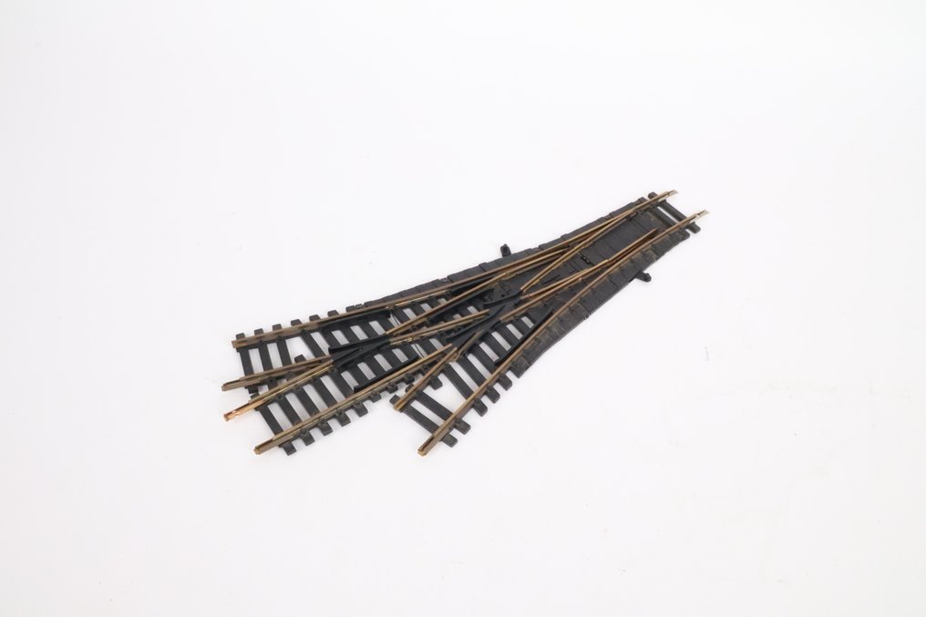 Fleischmann H0 - 6057, 6044 L / R - Model train tracks (7) - Three-way switches and straight switches. #3.2