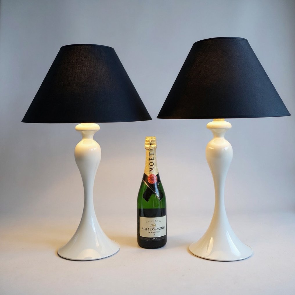 Επιτραπέζιο φωτιστικό (2) - Λεπτό και κομψό - Μέταλλο #1.0