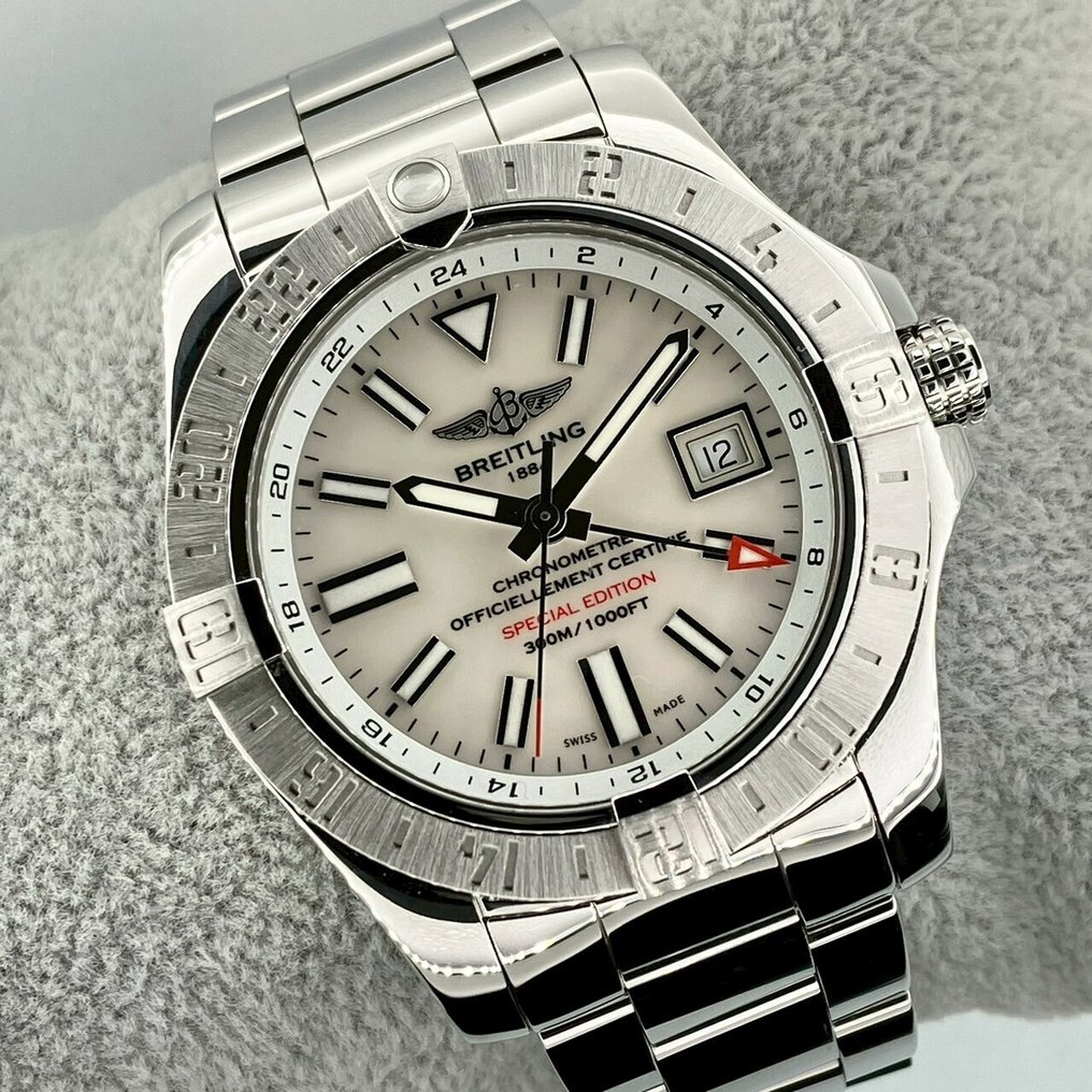 Breitling - Avenger II GMT - No Reserve Price - A32390 - Men - 2010-2020 #1.0
