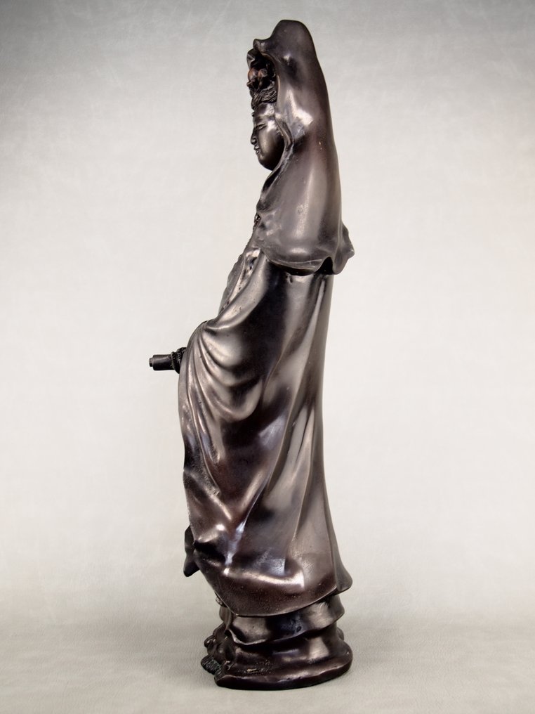 Extra-large standing statue of Kannon Bodhisattva  観音菩薩立像, over 60cm tall - 雕像 青銅色 - 日本 - 明治時期（1868-1912） #2.1