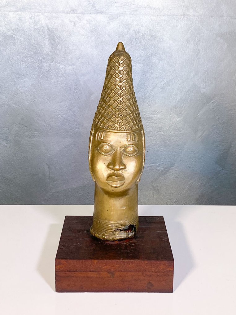 贝宁王国的伊迪亚女王青铜头雕像 - 尼日利亞 (沒有保留價) #1.0