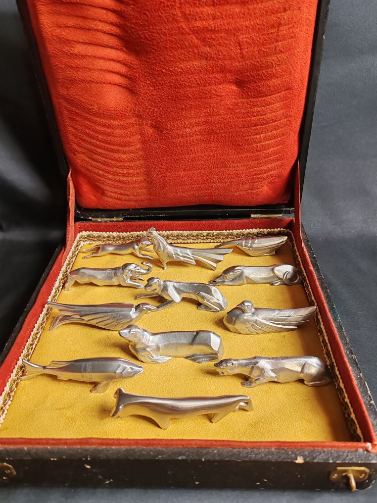 餐刀架 (12) - 银色金属 #1.0