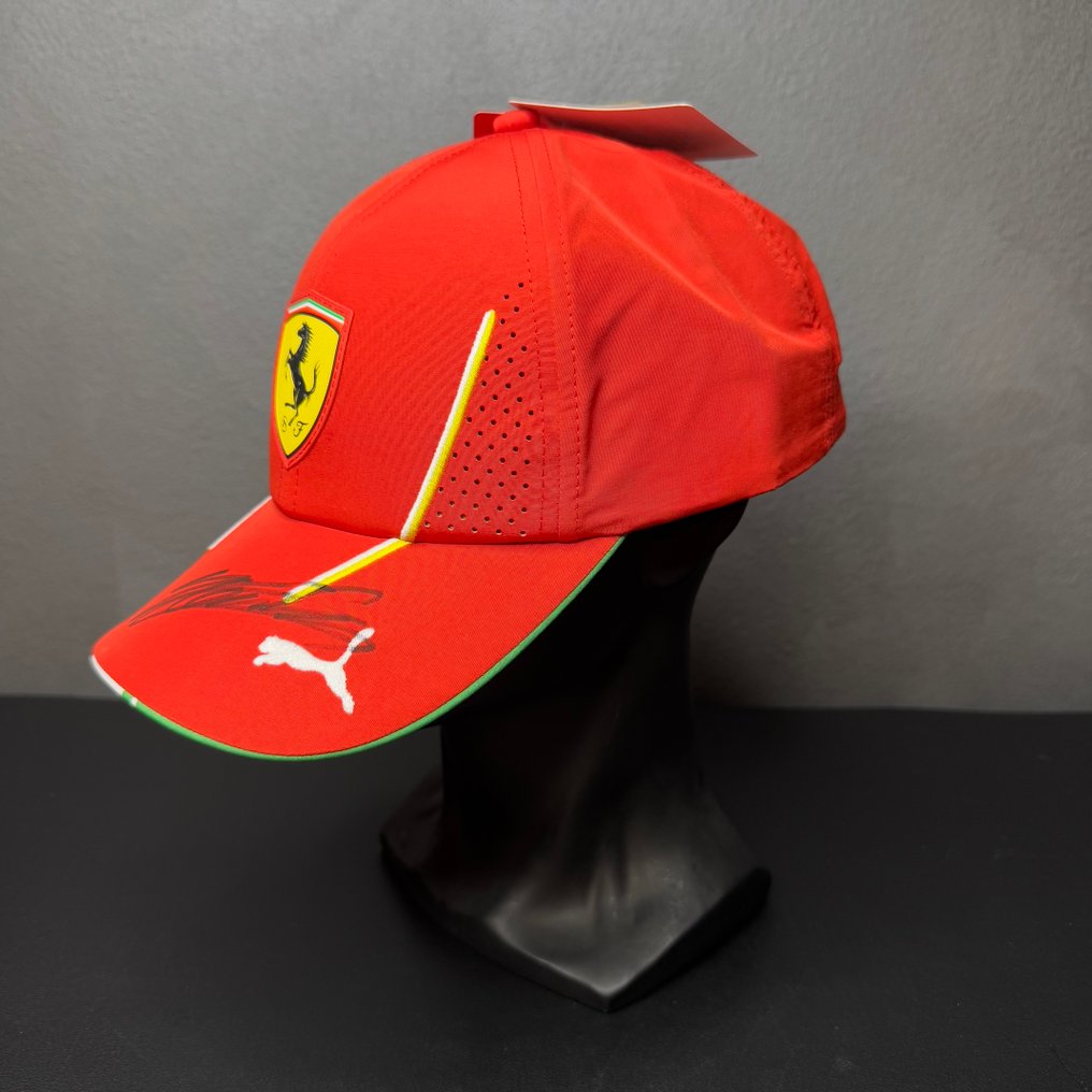 Ferrari - Formula One - Charles Leclerc - 2024 - Team wear #3.2
