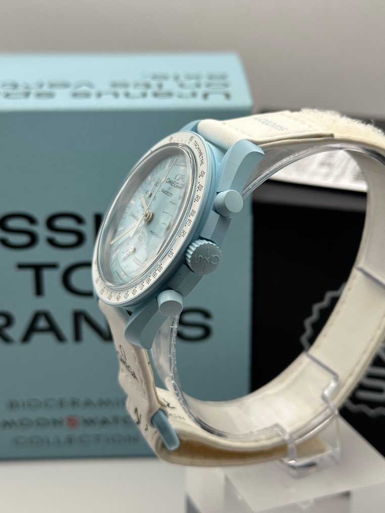 Omega x Swatch - MoonSwatch - Mission to Uranus - Bez ceny minimalnej
- SO33L100 - Unisex - 2020+ #4.3