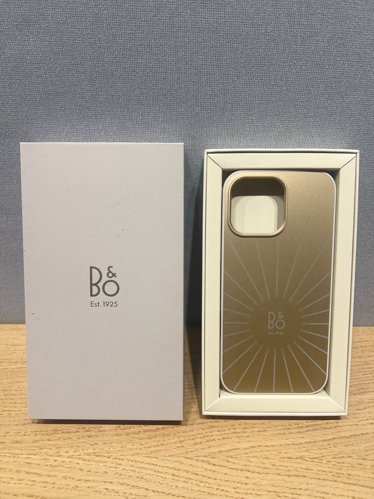Bang & Olufsen - Θήκη αλουμινίου για iPhone 16 Pro Max σε χρυσό τόνο Ηχείο #1.0