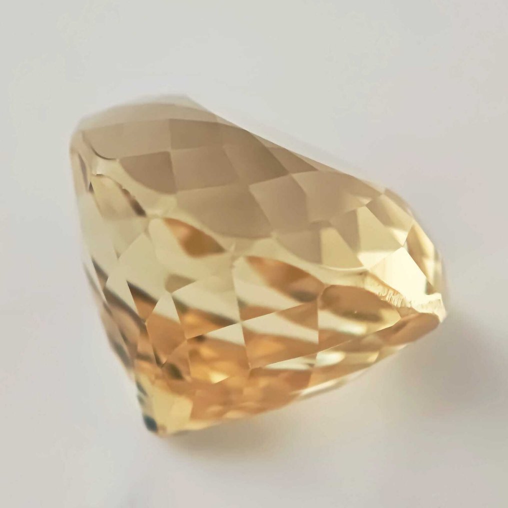 Senza Prezzo di Riserva Spodumene - 31.82 ct - Antwerp Laboratory for Gemstone Testing (ALGT) - Bi-Color Spodumene #3.2