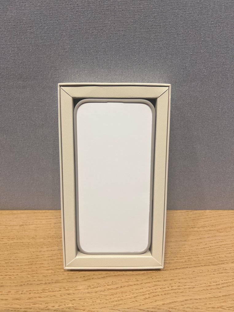 Bang & Olufsen - Custodia in pelle per iPhone 16 Pro Max, colore Hourglass Sand Cassa acustica #2.1