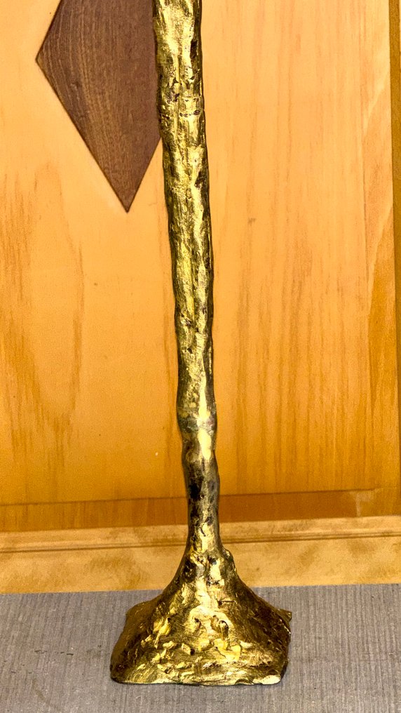 Abdoulaye Derme - 雕塑, Homme élancée - 101 cm - 镀金青铜 #3.2