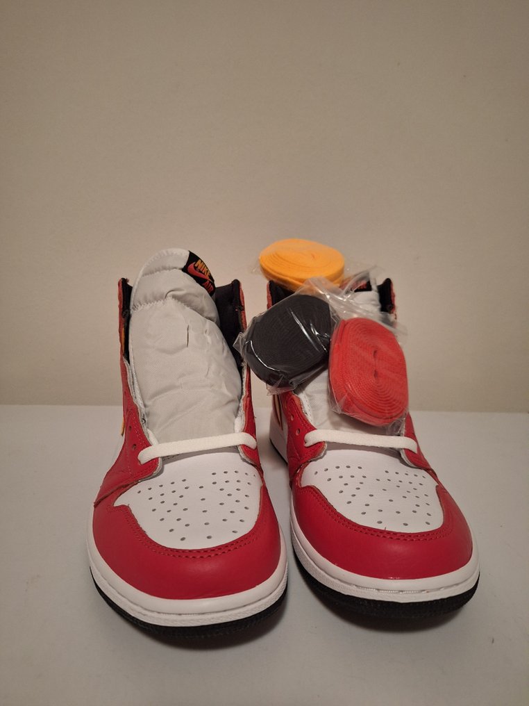 Nike - Air Jordan 1 High - Lenkkarit - Koko: EU 43 - Uudet lapulliset #3.2