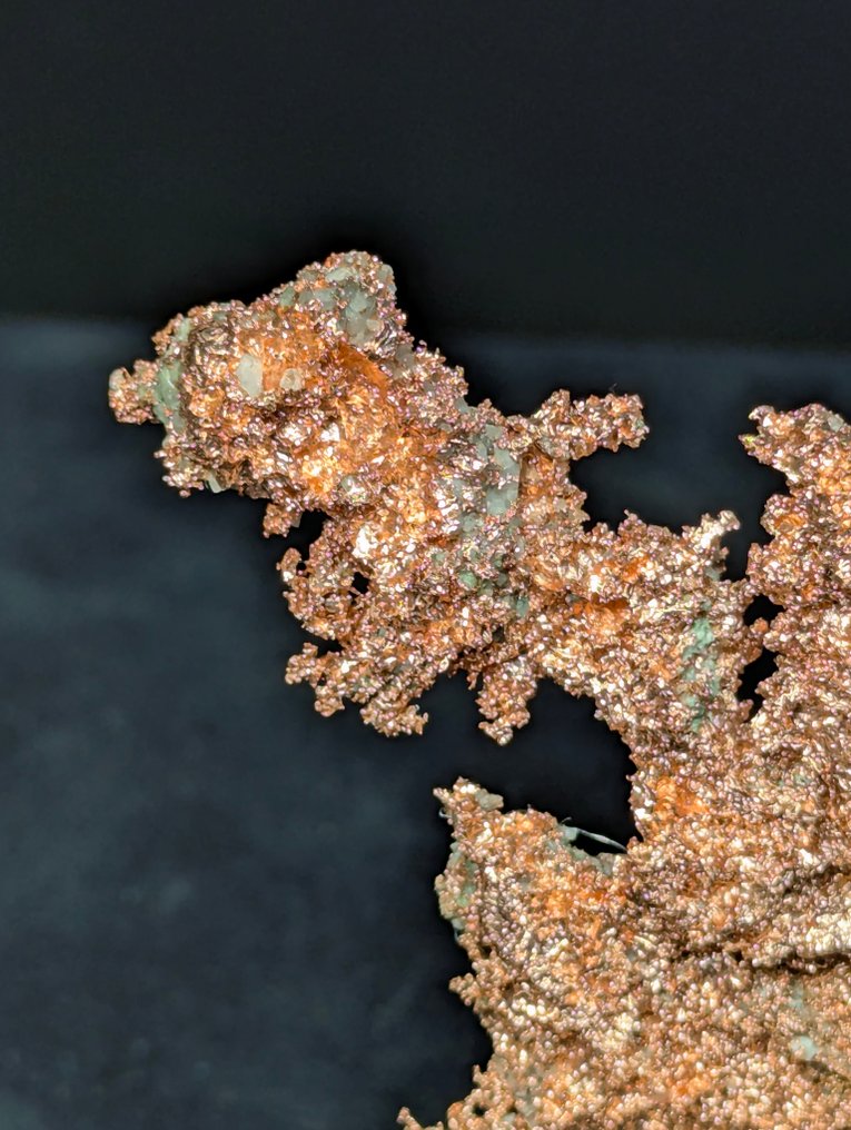 119 g - Extra Bright, Native Copper, Crystallized Formation, from Keweenaw Co. Specimen - Height: 83 mm - Width: 78 mm- 119 g - (1) #4.3