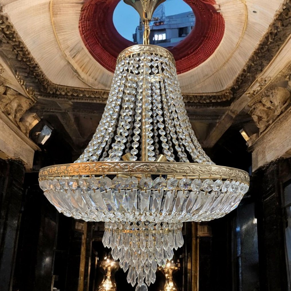 Chandelier - in crystal classic elegant style #1.0