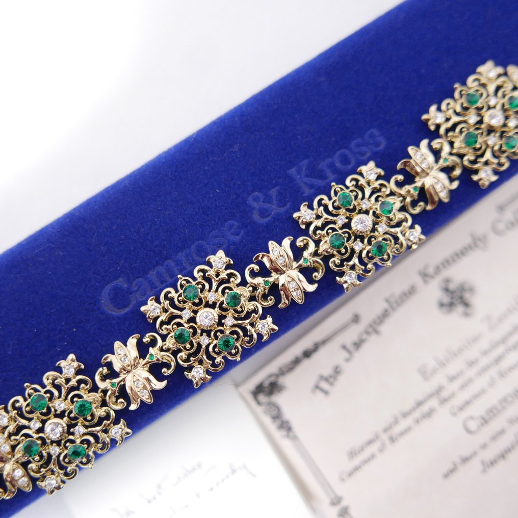 Camrose & Kross - 鍍金, 祖母绿色水晶 - 手鈪 - 杰基·肯尼迪 #1.0