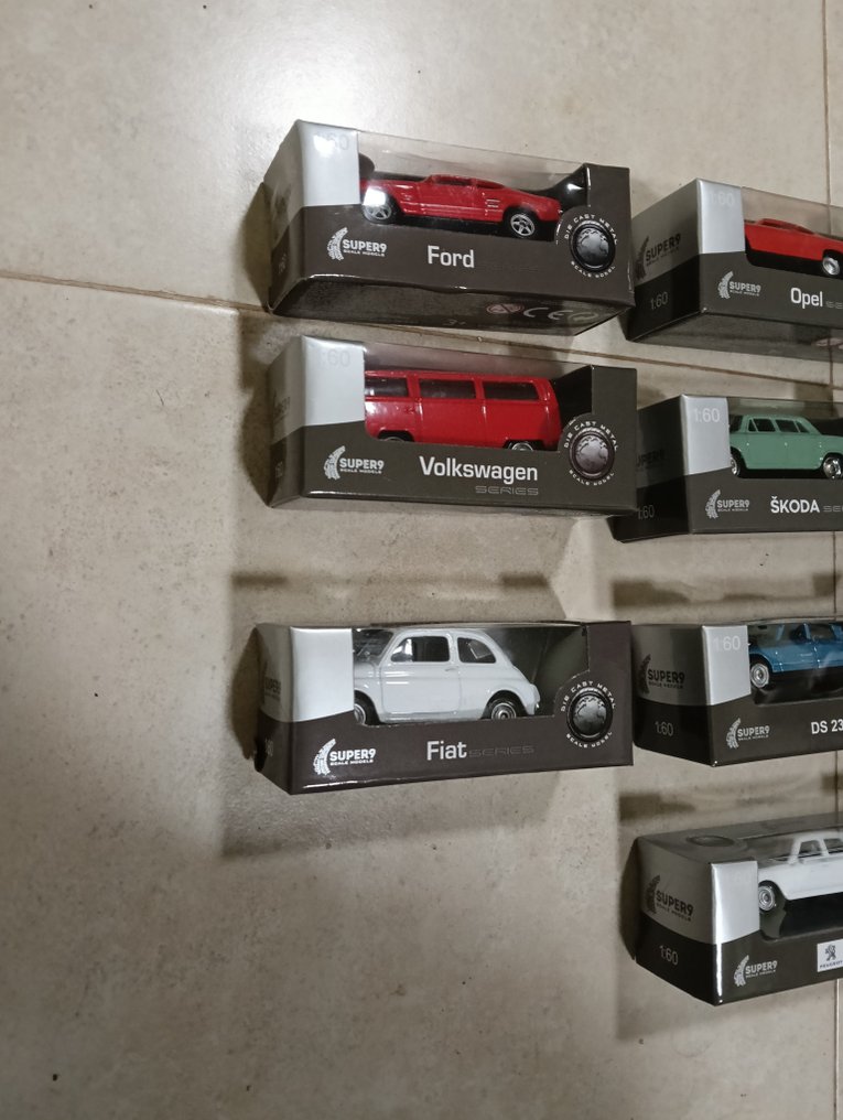 Welly 1:64 - Modellbil  (10) #2.1