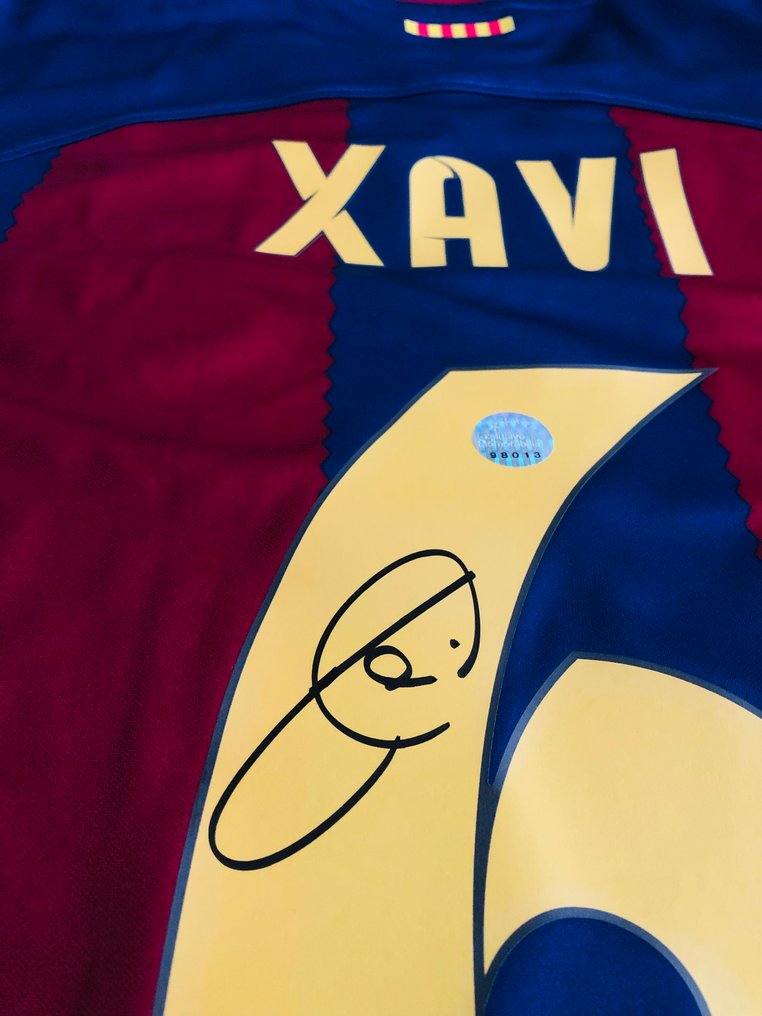Xavi Hernandez - 签名的巴塞罗那足球衫  #1.0