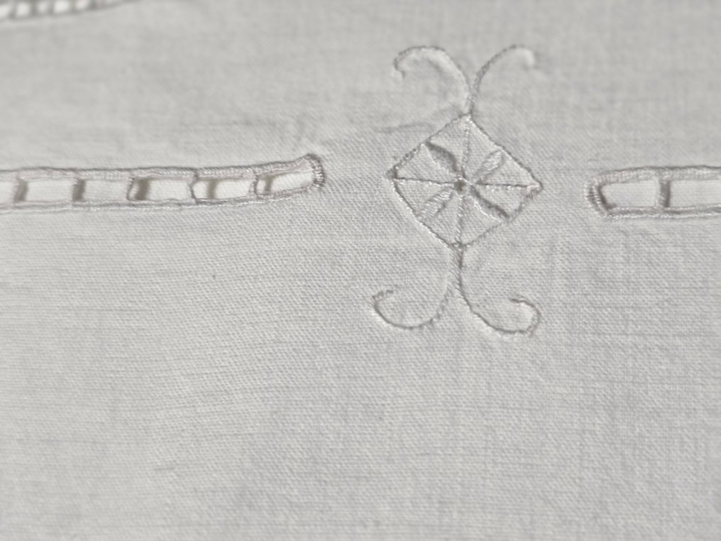 Bed sheet (3)  - 260 cm - 225 cm - Ancient embroidery #2.1