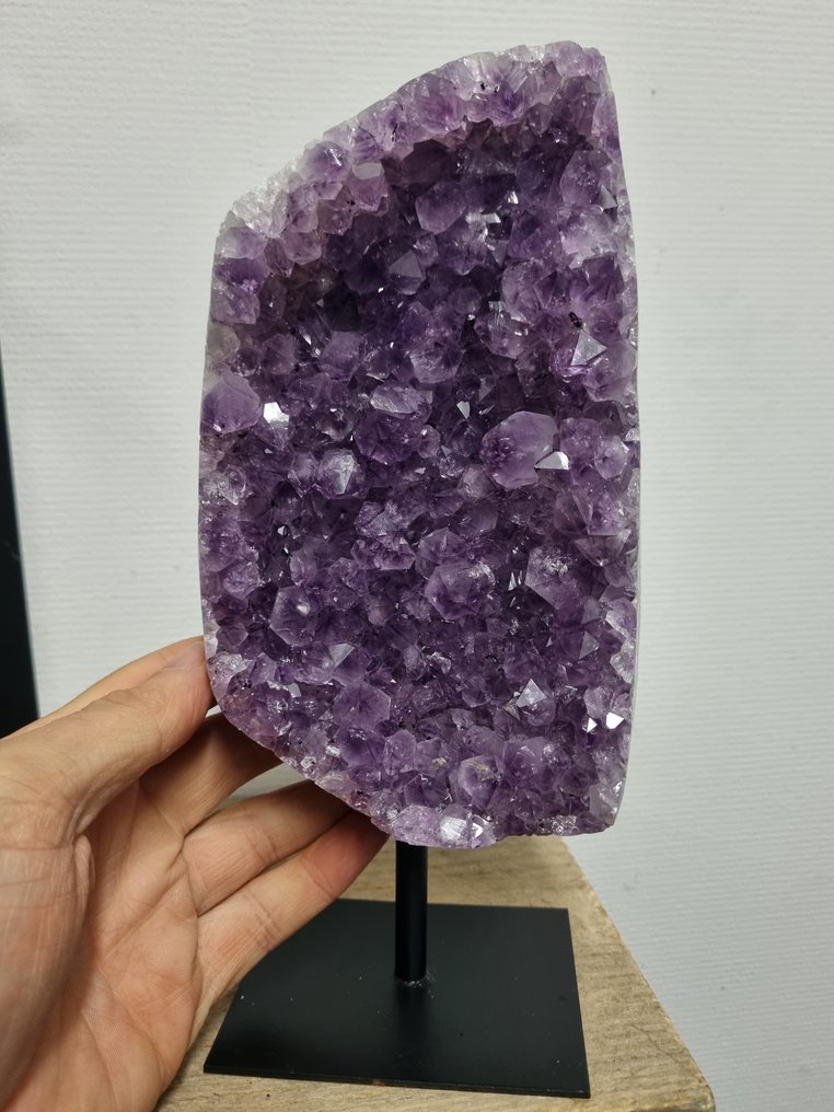 HQ Amethyst geode on luxury steel stand - Height: 250 mm - Width: 117 mm- 2.49 g #1.0