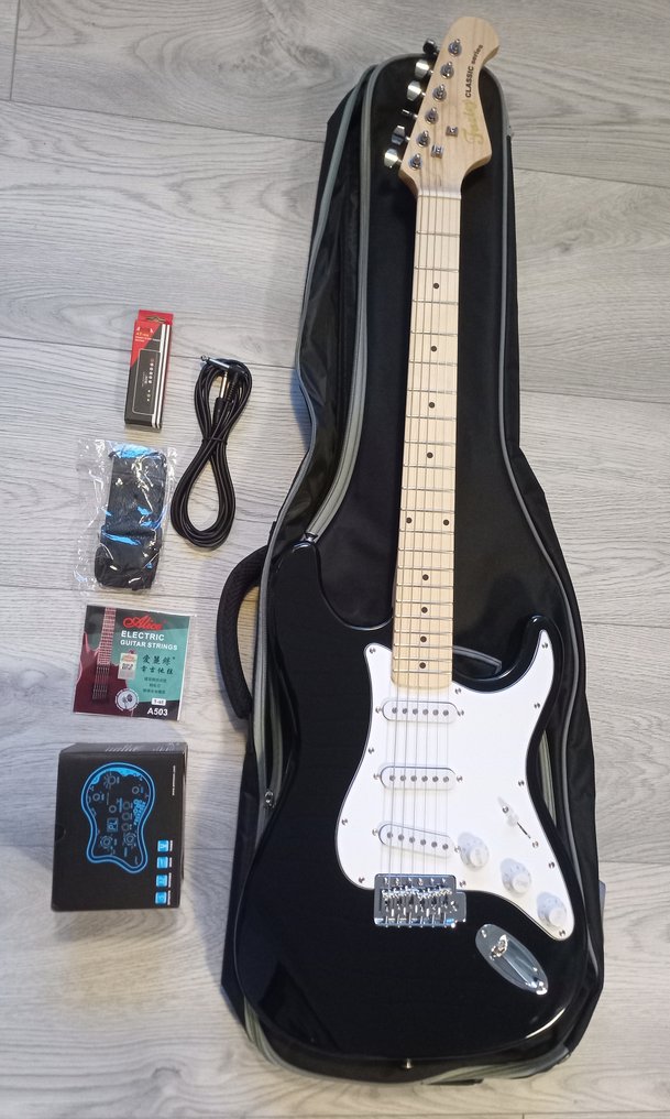 Fazley - Strat Guitar Set + Multi Effect -  - 电吉他 - 2025  (没有保留价) #1.0