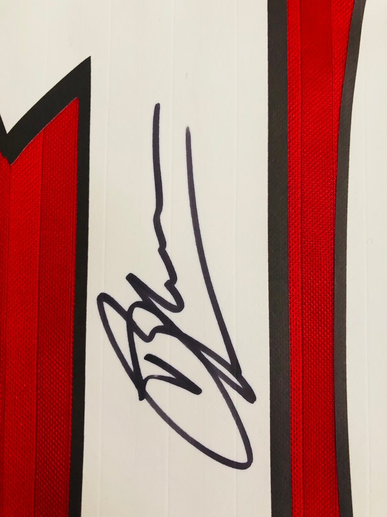 Dennis Bergkamp - Allekirjoitettu Arsenal Icon -paita #2.1