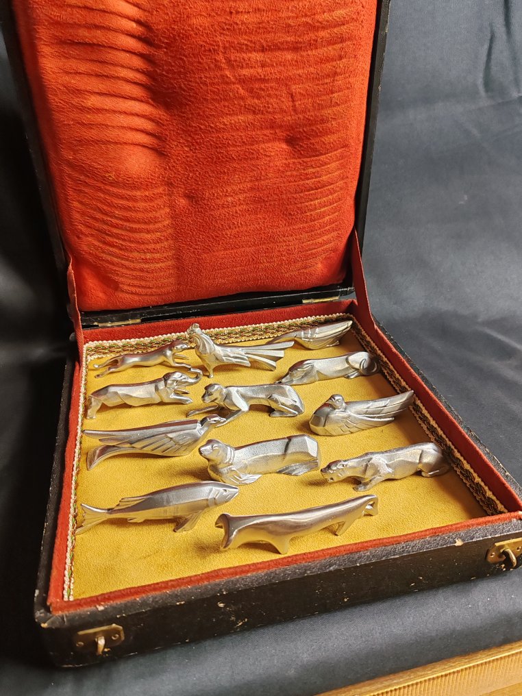 餐刀架 (12) - 银色金属 #1.0