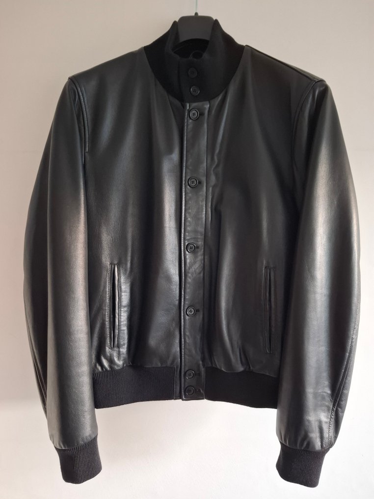 No Clock - 皮夾克 #1.0