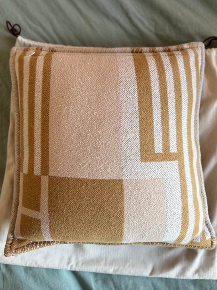 Hermès - Cushion #1.0