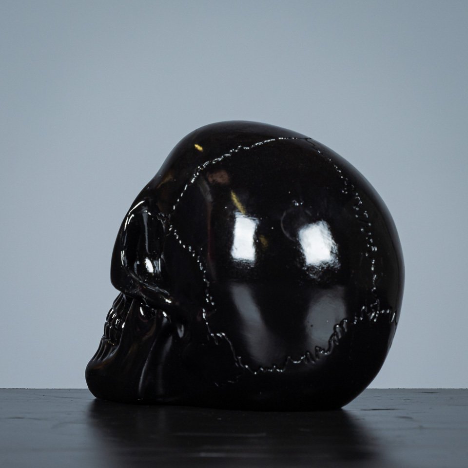 雕刻, Zwarte schedel - 180 mm - 180 mm - 樹脂 - 2022 #3.2