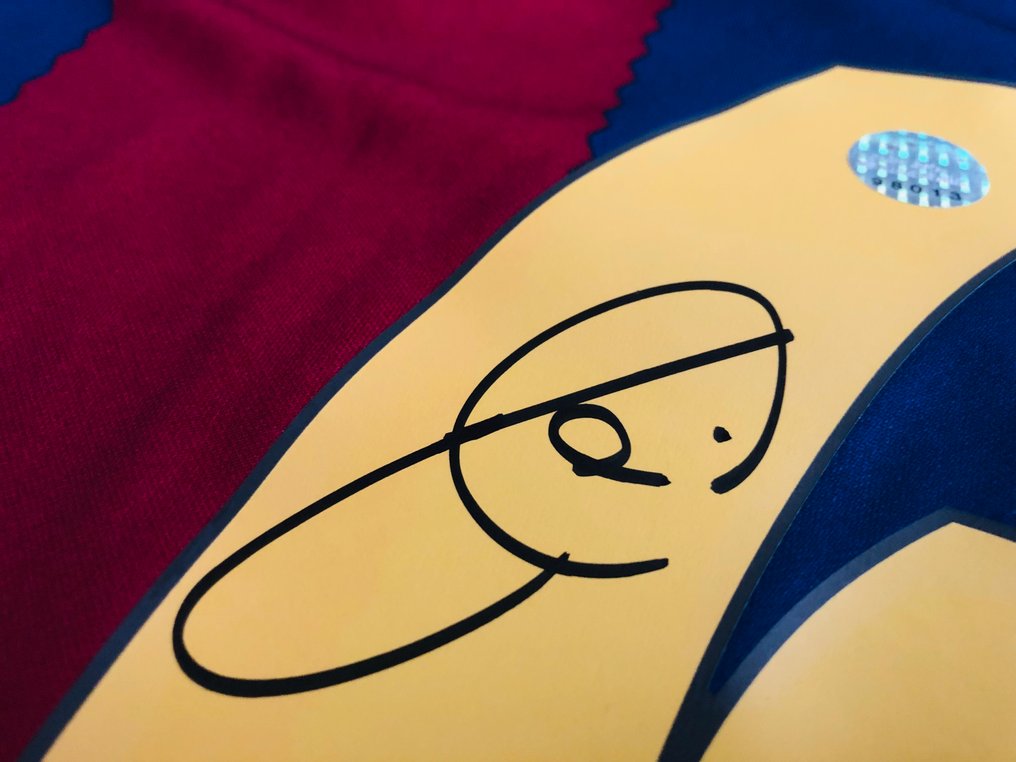 Xavi Hernandez - 签名的巴塞罗那足球衫  #2.1