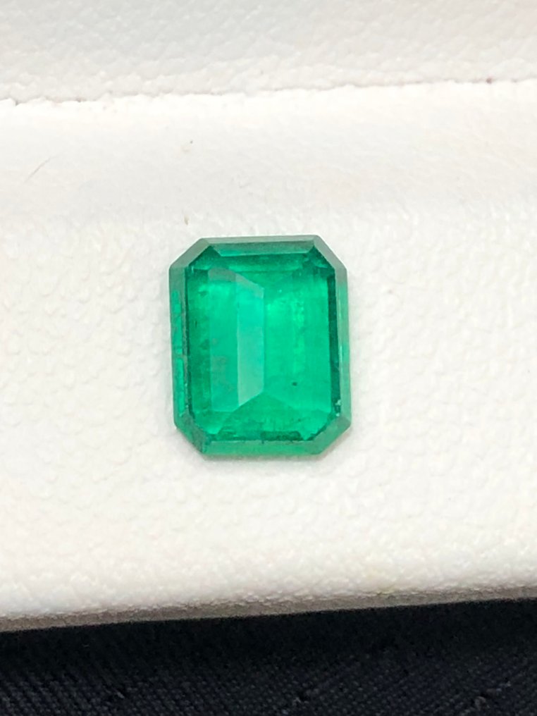 沒有保留價 - 1 pcs  綠色 祖母綠  - 0.93 ct - 國際有色寶石協會 (ICA GemLab) #1.0
