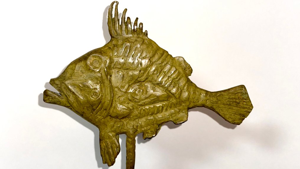 Derme Abdoulaye - Sculpture, Poisson sur tige stylisée en bronze - 36 cm - Bronze #1.0