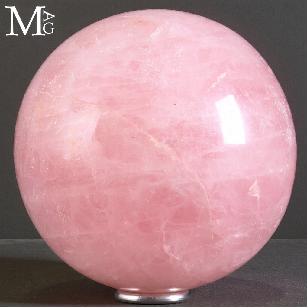 Φυσική σφαίρα από ροζ χαλαζία - Μια σφαίρα από ροζ χαλαζία. - Ύψος: 103 mm - Πλάτος: 103 mm- 1558 g #4.3