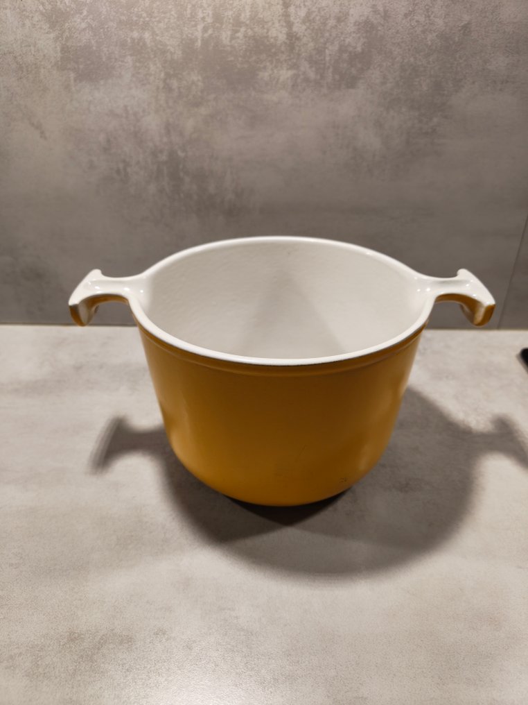 Le Creuset - Κατσαρόλα -  La Mama - πηγή #1.0