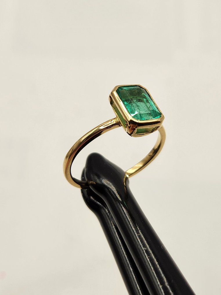 Δαχτυλίδι - 18 καράτια Κίτρινο χρυσό - 1.65ct. tw. Σμαράγδι - Δαχτυλίδι με σμαράγδι colom. #1.0