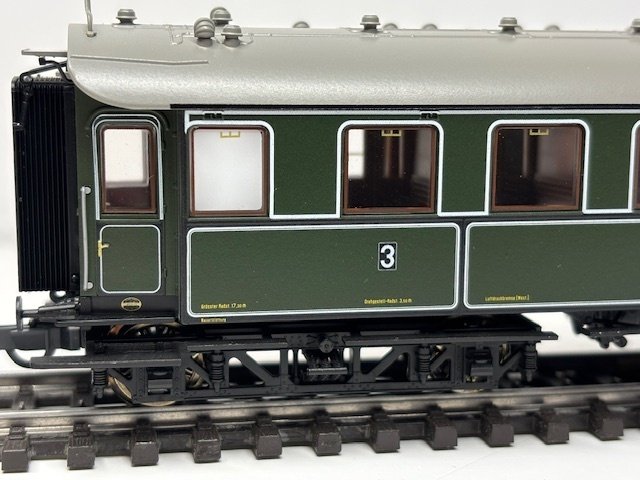 Roco H0 - 45581 Platin - Vagón de tren de pasajeros a escala (1) - Vía rápida tren de pasajeros 1ª/2ª/3ª clase - K.Bay.Sts.B #1.0