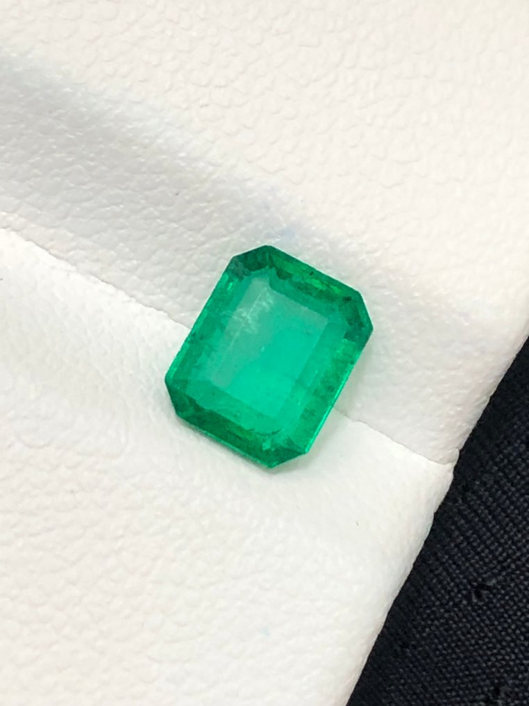 沒有保留價 - 1 pcs  綠色 祖母綠  - 0.93 ct - 國際有色寶石協會 (ICA GemLab) #4.3