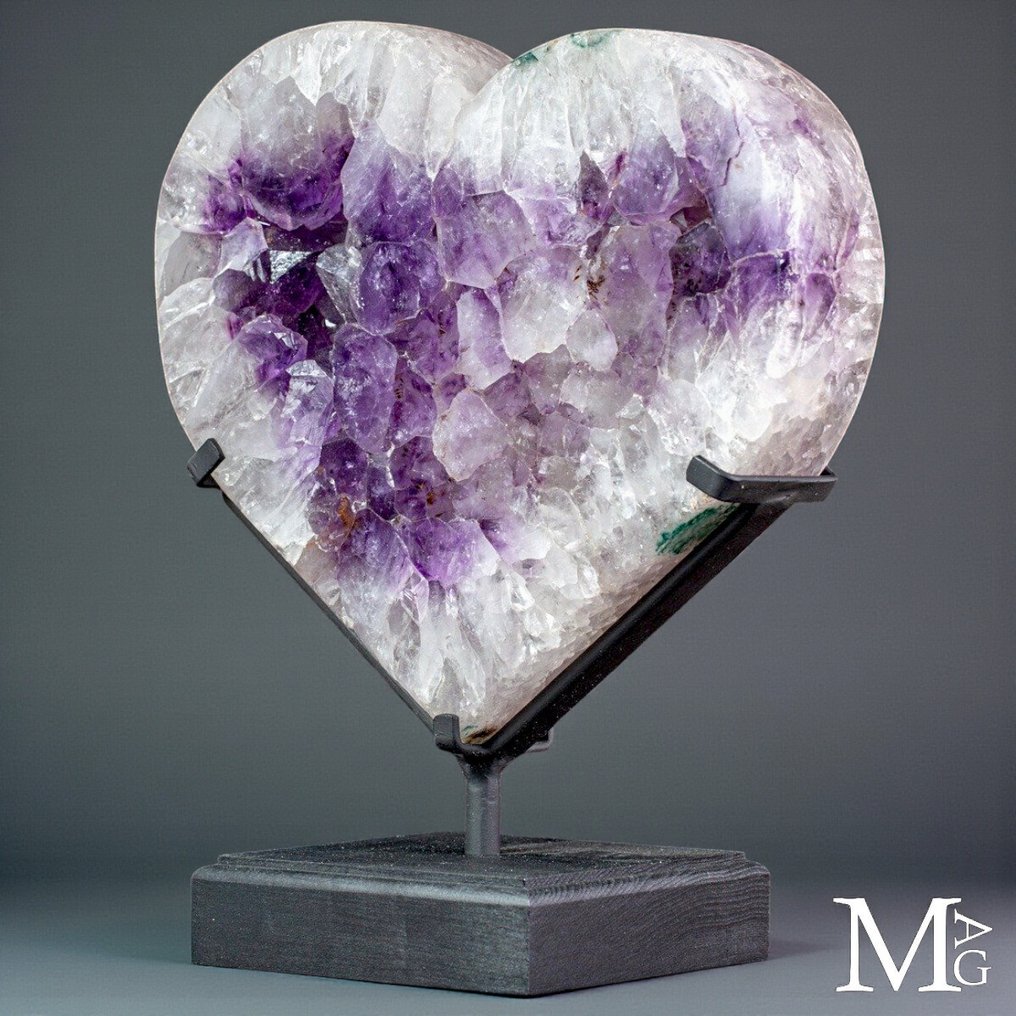 A Real Wonder of the Nature - Wonderful Amethyst Heart - Natural Deep Purple Crystallization - Height: 320 mm - Width: 270 mm- 7586 g #2.1