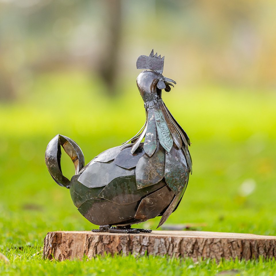 Sculpture, Zittende kip - 350 mm - Métal #1.0