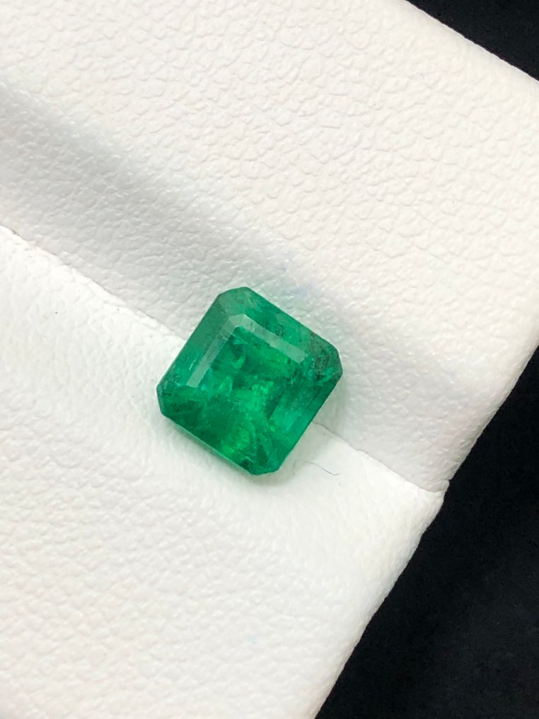 No Reserve Price - 1 pcs  Green Emerald  - 1.27 ct - International Colored Gemstone Association (ICA GemLab) - Emerald #3.2