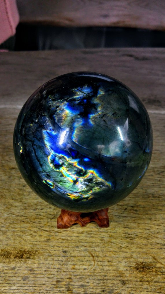 Labradorite Amazing  Green Violet Turquoise - Opal luminescense colours Sphere - Height: 10 cm - Width: 10 cm- 1382 g #2.1