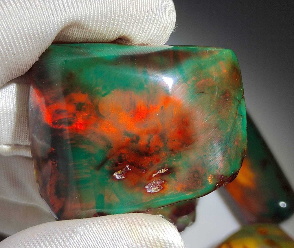 多米尼加绿色琥珀！！高品质-405克拉 - 琥珀  (没有保留价) #2.1