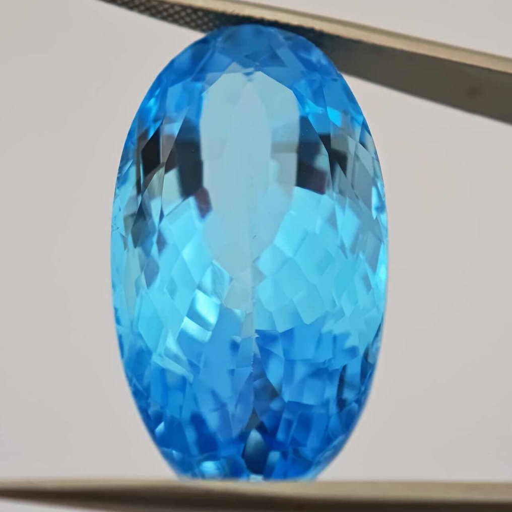 沒有保留價 黃玉  - 44.98 ct - Antwerp Laboratory for Gemstone Testing (ALGT) - 浓烈的蓝色托帕石 #1.0