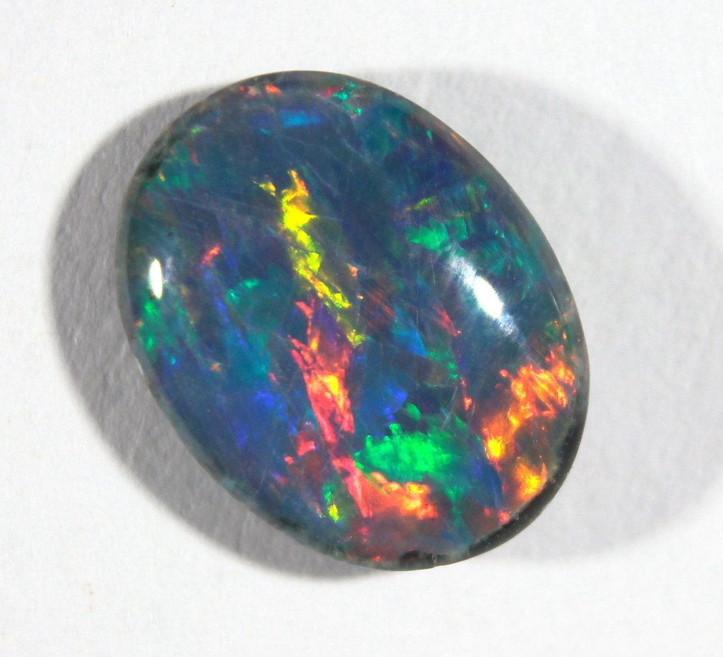 Cts. 1.30 Australian Triplet Opal Cabochon - Altezza: 9 mm - Larghezza: 7 mm- 0.26 g #1.0