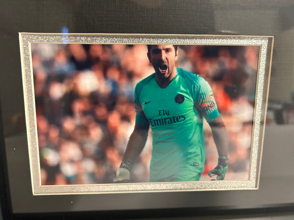 Paris Saint-Germain - 欧洲足球联盟 - Gianluigi Buffon - 足球衫 #3.2