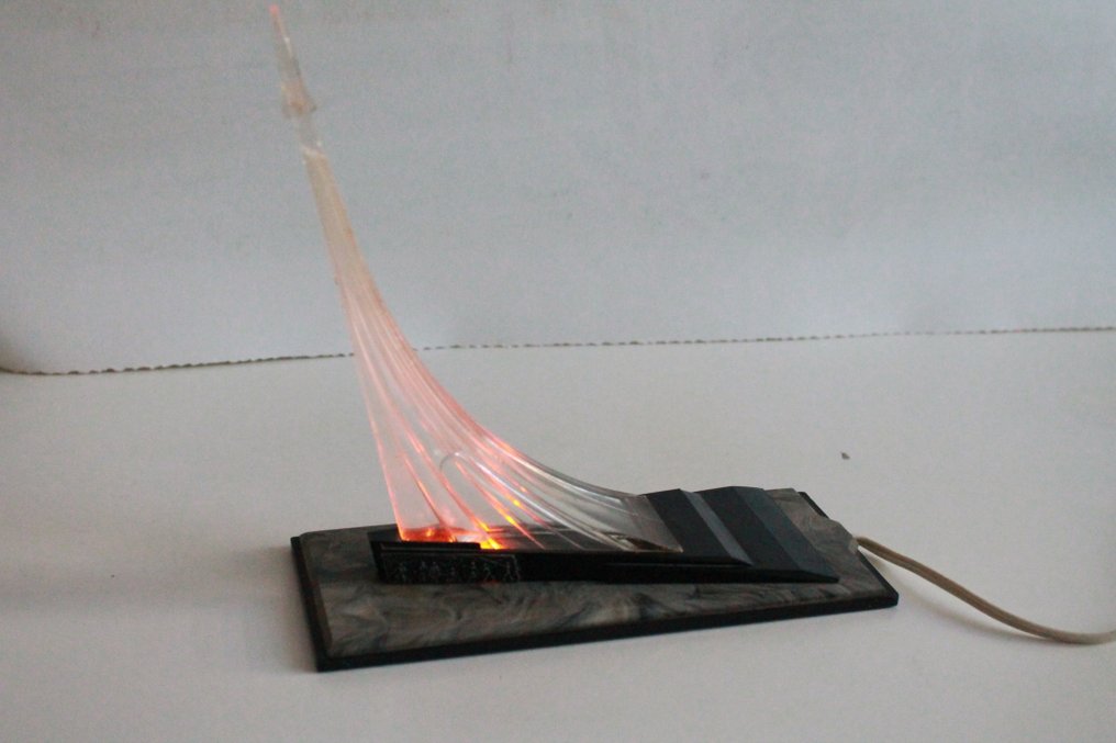 Yuzhmash Nottolina commemorativa 'Ai Conquistatori dello Spazio' realizzata negli anni '70 nell'URSS - 1960-1970 #1.0