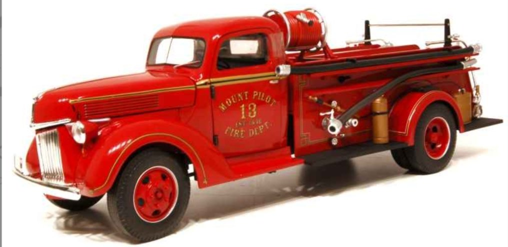 Highway 61/DCP 1:16 - Modelbil - 1940s FORD Pumper Firetruck #3.2