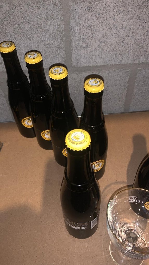 Westvleteren - XII w/ glasses - 33cl -  12 bottles  #4.3