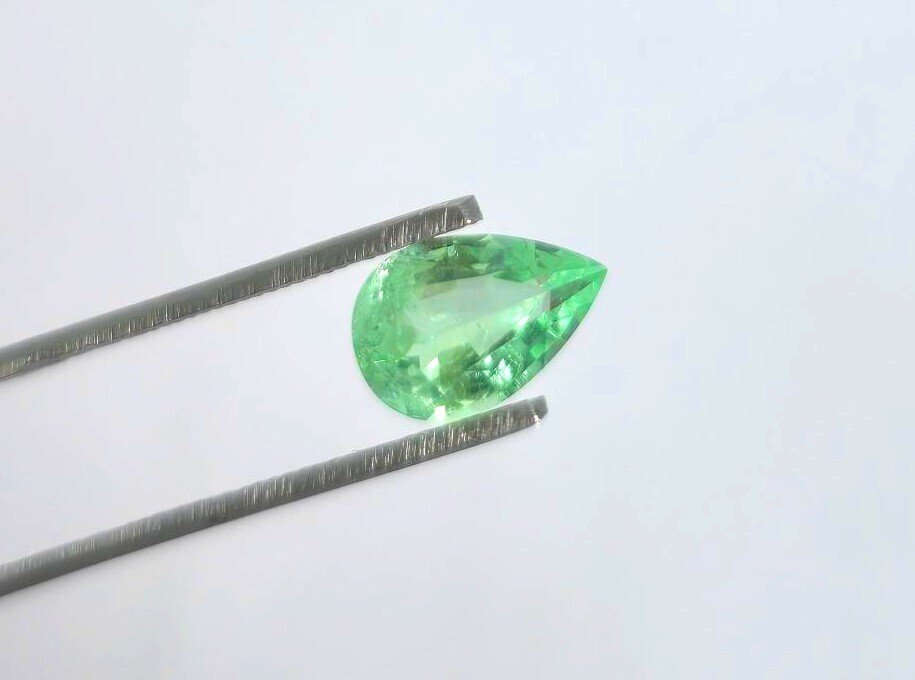 1 pcs  Πράσινο Τουρμαλίνη paraiba  - 1.00 ct - Διεθνής Ένωση Έγχρωμων Πολύτιμων Λίθων (ICA GemLab) - Πράσινο #1.0