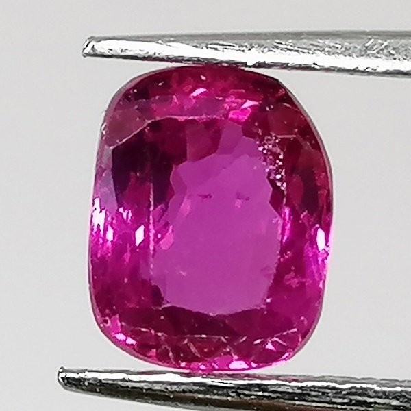 Κόκκινο Ρουμπίνι  - 1.00 ct - Instituto Gemólogico Español (IGE) - Χωρίς θεραπείες #1.0