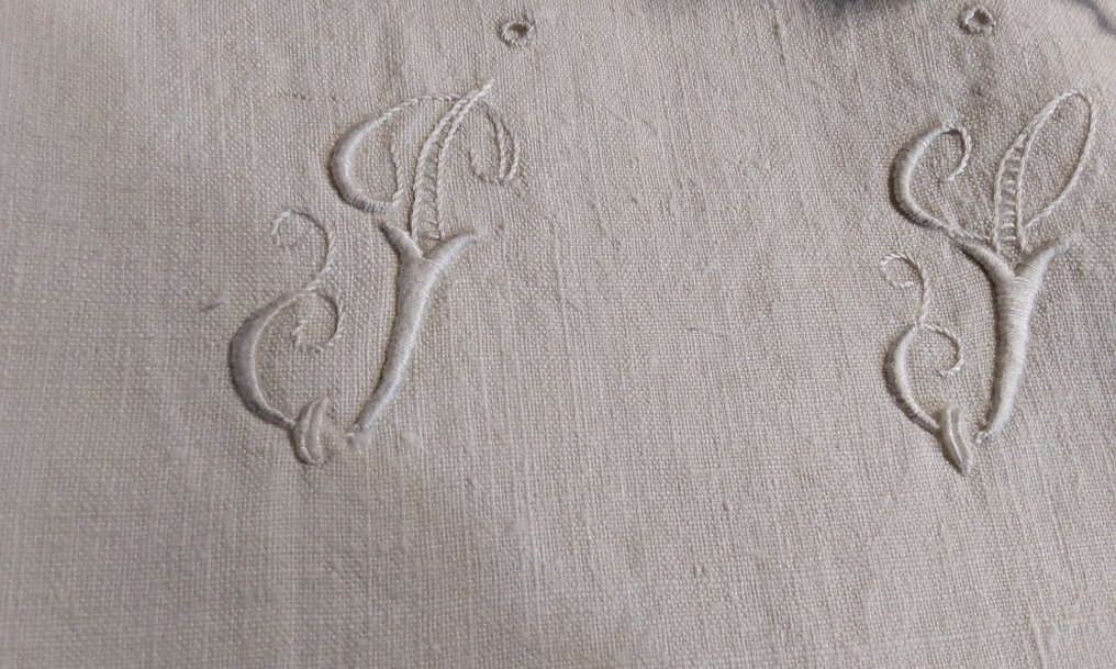 Towel (3) - 115 cm - 65 cm - Ancient embroidery #2.1