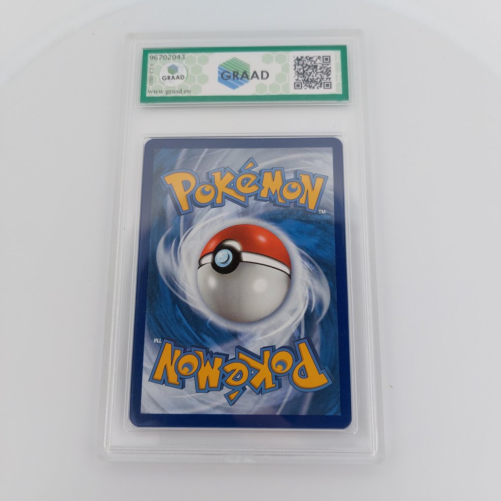 Pokémon Graded card Charizard GX Hidden Fates SV49/SV94 Graad 9 Signed Jason Paige - Graad - Sword & Shield #1.0